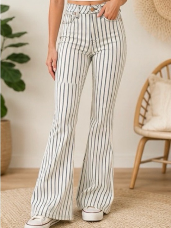 Judy Blue Pants - Judy Blue High Waist Super Flare Jeans – NWT – Size 29 – White/Navy Stripe